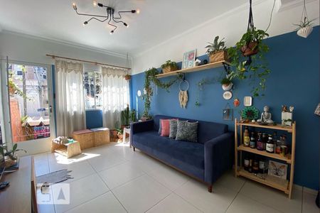 Sala de casa à venda com 2 quartos, 101m² em Vila Progredior, São Paulo