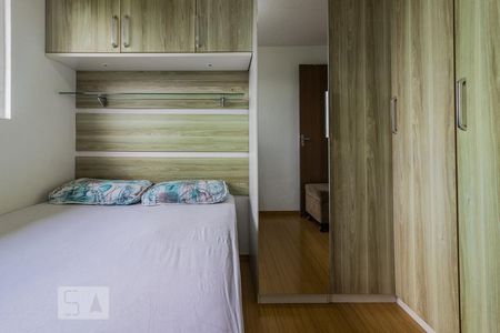 Dormitório2 de apartamento para alugar com 2 quartos, 39m² em Aberta dos Morros, Porto Alegre