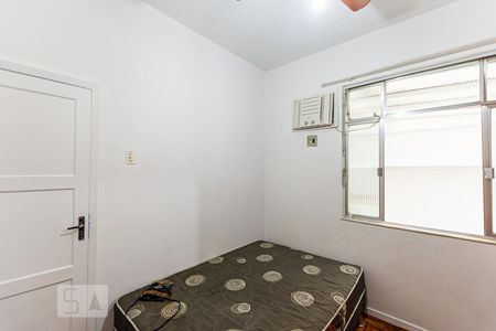 Quarto 2 de apartamento para alugar com 2 quartos, 80m² em Icaraí, Niterói