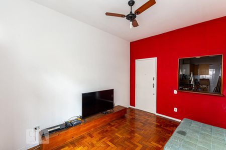 Sala de apartamento para alugar com 2 quartos, 80m² em Icaraí, Niterói