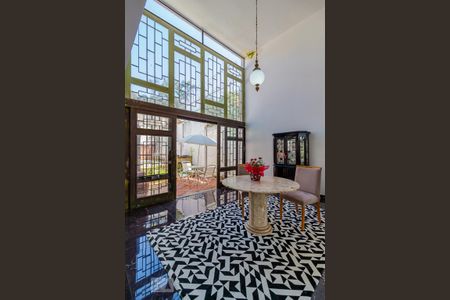 Sala de casa para alugar com 4 quartos, 380m² em Menino Deus, Porto Alegre