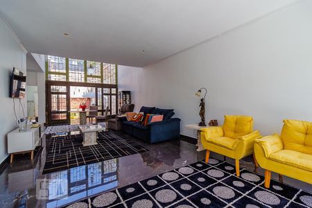 Sala de casa para alugar com 4 quartos, 380m² em Menino Deus, Porto Alegre