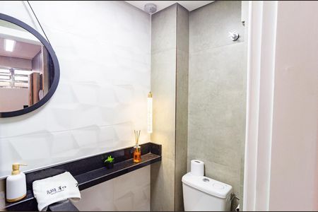 Lavabo de apartamento para alugar com 1 quarto, 50m² em Bosque da Saúde, São Paulo