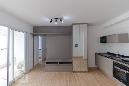 Sala e Cozinha de apartamento para alugar com 1 quarto, 43m² em Centro, Campinas