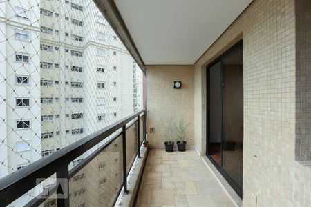 Sacada de apartamento à venda com 5 quartos, 122m² em Indianópolis, São Paulo