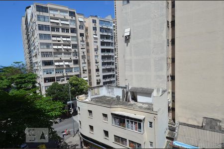 Vista de apartamento à venda com 3 quartos, 100m² em Copacabana, Rio de Janeiro