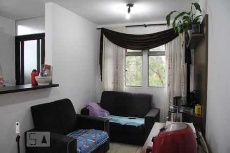 Sala de apartamento para alugar com 2 quartos, 50m² em Jardim Santa Terezinha (zona Leste), São Paulo