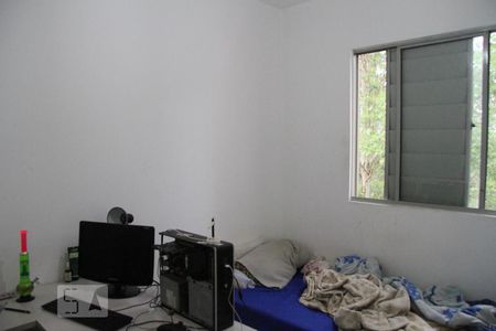 Quarto 1 de apartamento para alugar com 2 quartos, 50m² em Jardim Santa Terezinha (zona Leste), São Paulo