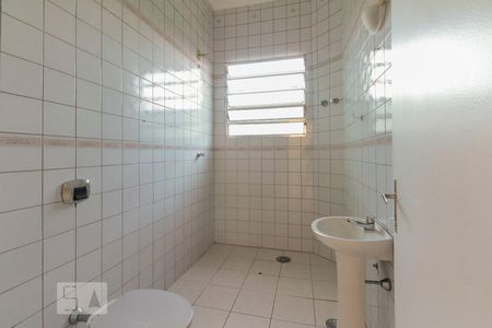 Banheiro  de apartamento para alugar com 2 quartos, 70m² em Mooca, São Paulo