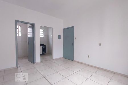 Quarto/Sala de kitnet/studio à venda com 1 quarto, 27m² em Cidade Baixa, Porto Alegre