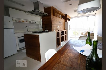 Sala de apartamento para alugar com 1 quarto, 62m² em Passo da Areia, Porto Alegre