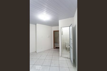 Quarto/ Sala/ Cozinha de kitnet/studio para alugar com 1 quarto, 20m² em Sagrada Família, Belo Horizonte