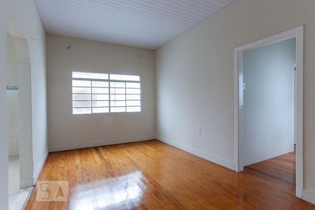 Sala de casa para alugar com 2 quartos, 70m² em Vila Santa Rita, Sorocaba