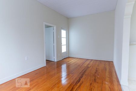 Sala de casa para alugar com 2 quartos, 70m² em Vila Santa Rita, Sorocaba