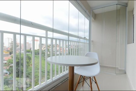 Varanda de kitnet/studio para alugar com 1 quarto, 31m² em Centro, Guarulhos