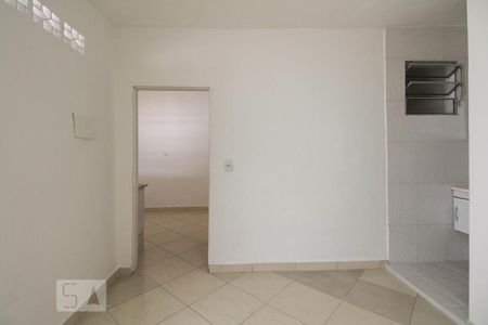 Sala  de kitnet/studio para alugar com 1 quarto, 40m² em Vila Aricanduva, São Paulo