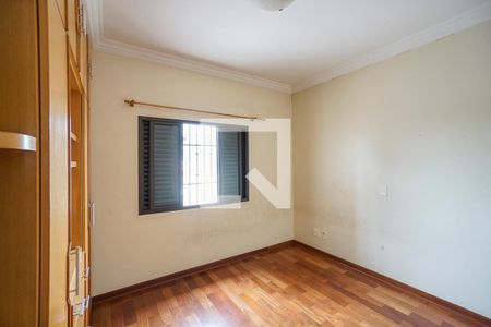 Quarto 01 de casa para alugar com 5 quartos, 400m² em Vila Aricanduva, São Paulo