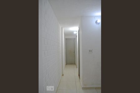 Corredor de apartamento à venda com 2 quartos, 40m² em Cocotá, Rio de Janeiro