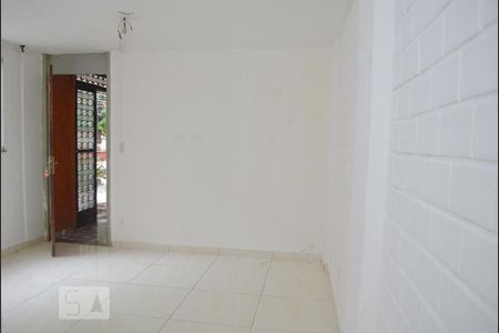 Sala de apartamento à venda com 2 quartos, 40m² em Cocotá, Rio de Janeiro