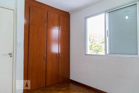 Quarto de apartamento à venda com 2 quartos, 62m² em Vila Alexandria, São Paulo