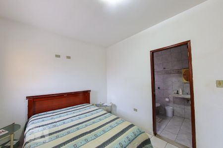 Casa à venda com 203m², 4 quartos e 2 vagas Casa à venda com 203m², 4 quartos e 2 vagasSuite