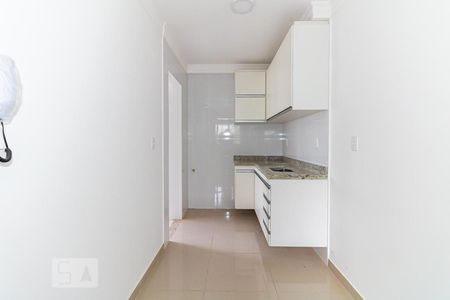 Sala e Cozinha de casa de condomínio à venda com 2 quartos, 44m² em Vila Mazzei, São Paulo