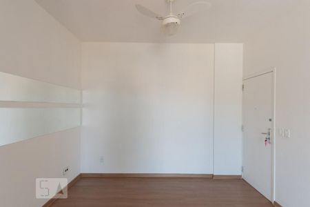 Sala de apartamento para alugar com 2 quartos, 58m² em Tijuca, Rio de Janeiro