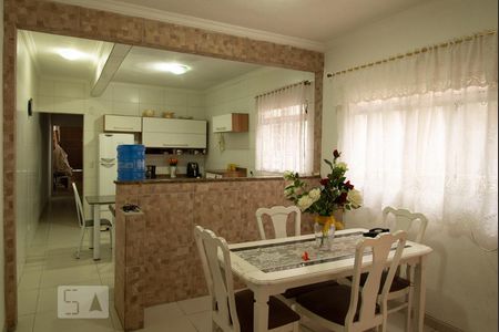 Sala  de casa para alugar com 2 quartos, 125m² em Vila Prudente, São Paulo
