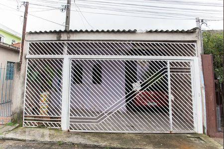 Fachada de casa à venda com 3 quartos, 90m² em Vila Corberi, São Paulo