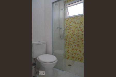 Apartamento à venda com 126m², 3 quartos e 2 vagas Apartamento à venda com 126m², 3 quartos e 2 vagasBanheiro Suite 2