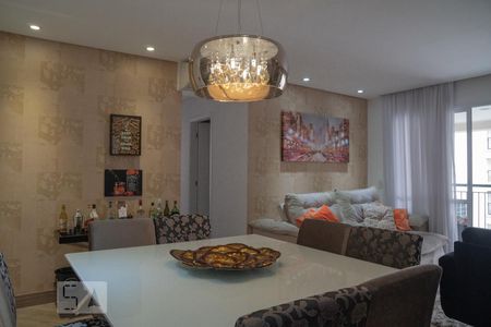 Apartamento à venda com 126m², 3 quartos e 2 vagas Apartamento à venda com 126m², 3 quartos e 2 vagasSala de Estar