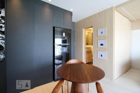 Cozinha de kitnet/studio à venda com 1 quarto, 40m² em Itaim Bibi, São Paulo