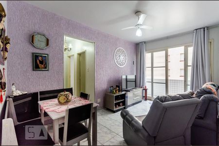 Sala de apartamento para alugar com 3 quartos, 72m² em Boqueirão, Santos