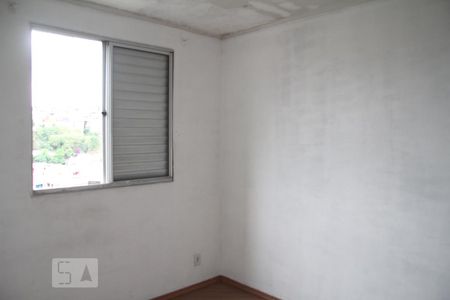 Quarto 1 de apartamento para alugar com 2 quartos, 44m² em Jardim Ângela , São Paulo