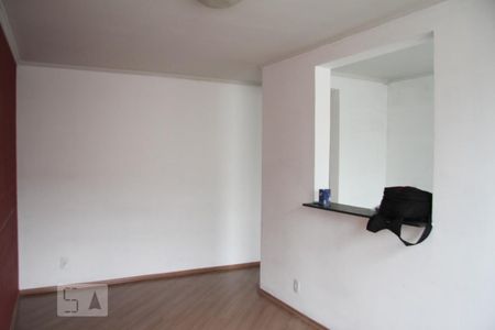 Sala de apartamento para alugar com 2 quartos, 44m² em Jardim Ângela , São Paulo