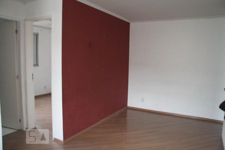 Sala de apartamento para alugar com 2 quartos, 44m² em Jardim Ângela , São Paulo