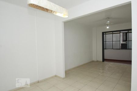 Sala/Quarto de kitnet/studio à venda com 1 quarto, 50m² em Centro, Rio de Janeiro