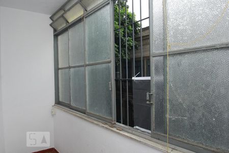 Sala/Quarto de kitnet/studio à venda com 1 quarto, 50m² em Centro, Rio de Janeiro