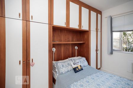 Quarto de apartamento para alugar com 2 quartos, 60m² em Higienópolis, Rio de Janeiro