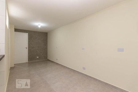 Sala  de apartamento para alugar com 2 quartos, 43m² em Vila Nhocune, São Paulo