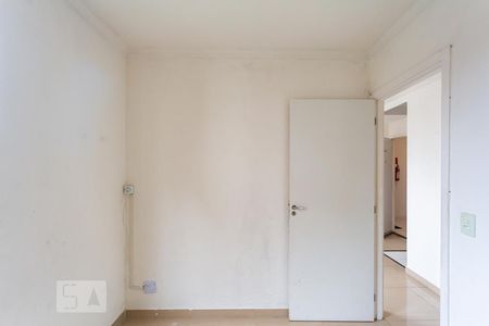 Quarto de apartamento para alugar com 2 quartos, 42m² em São Pedro, Osasco