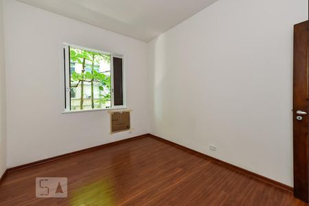 Quarto 1 de apartamento para alugar com 3 quartos, 118m² em Ipanema, Rio de Janeiro