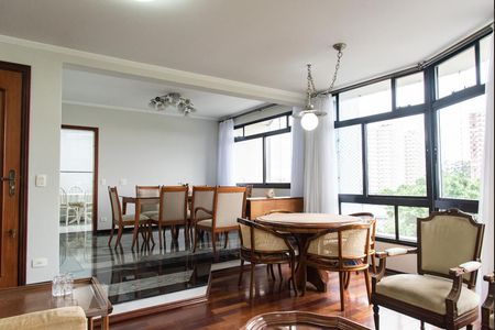 Sala de apartamento à venda com 4 quartos, 200m² em Bosque da Saúde, São Paulo