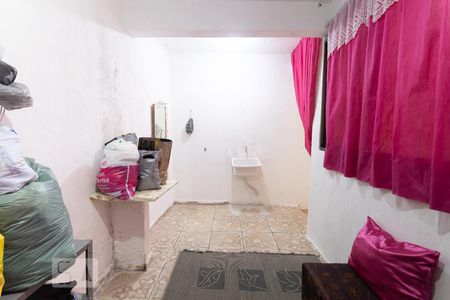 Casa à venda com 80m², 4 quartos e 1 vaga Casa à venda com 80m², 4 quartos e 1 vagaÁrea de serviço