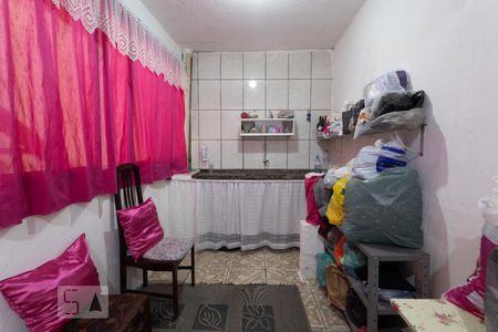 Casa à venda com 80m², 4 quartos e 1 vaga Casa à venda com 80m², 4 quartos e 1 vagaÁrea de serviço