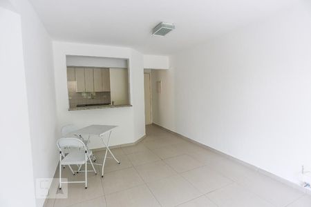 Sala de Estar de apartamento para alugar com 2 quartos, 65m² em Vila Gomes, São Paulo