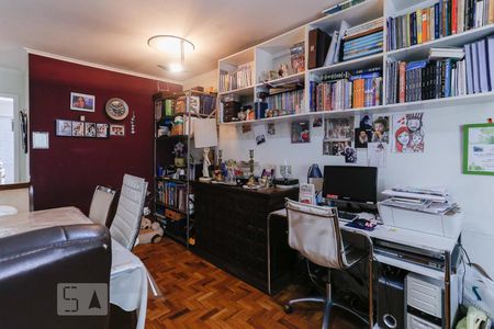 Apartamento à venda com 77m², 2 quartos e 1 vagaSala