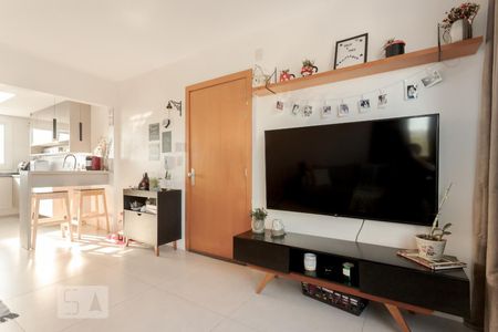 Sala de apartamento para alugar com 2 quartos, 60m² em Jardim Itu, Porto Alegre
