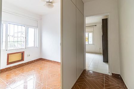 Hall dos Quartos de apartamento para alugar com 2 quartos, 80m² em Gardênia Azul, Rio de Janeiro