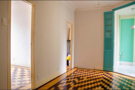 Sala de apartamento para alugar com 2 quartos, 75m² em Centro, Rio de Janeiro